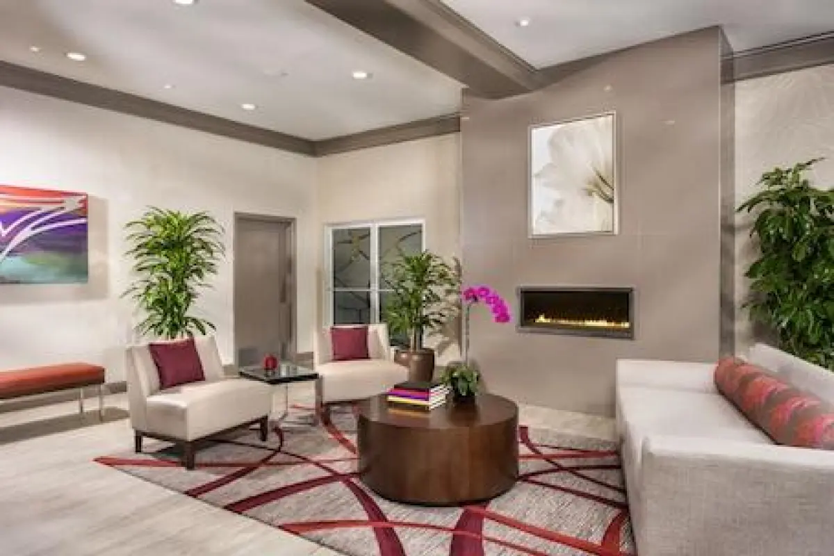 ALO Hotel by Ayres, Orange – Affordable hotel in Orange
