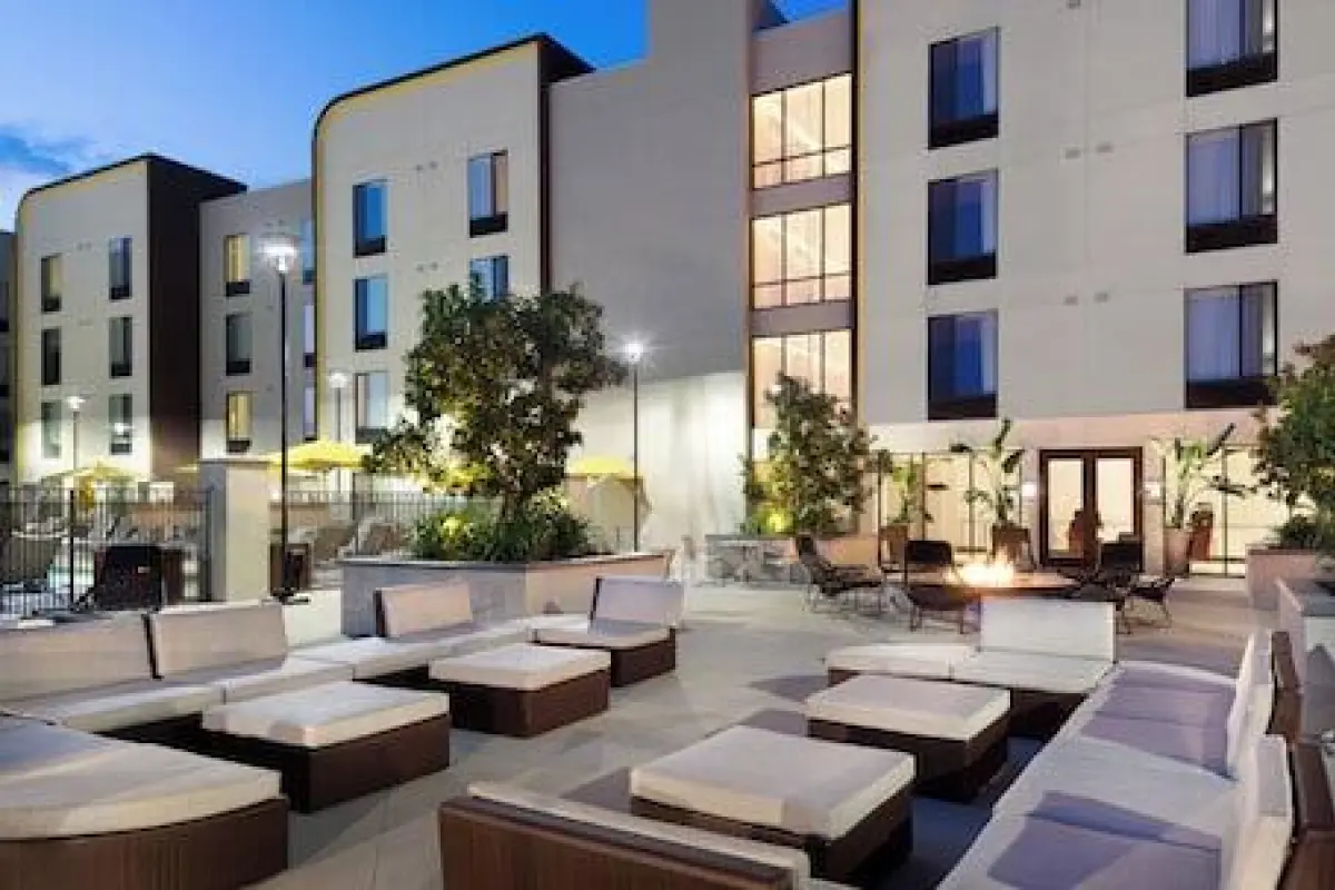 SpringHill Suites Los Angeles Burbank/Downtown – Affordable hotel in Burbank