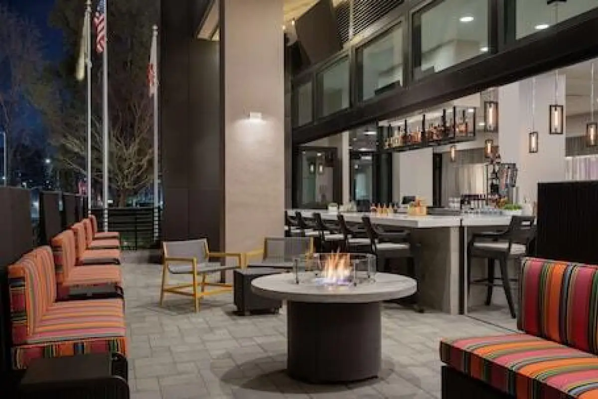 Home2 Suites By Hilton Woodland Hills – Affordable hotel in Woodland Hills