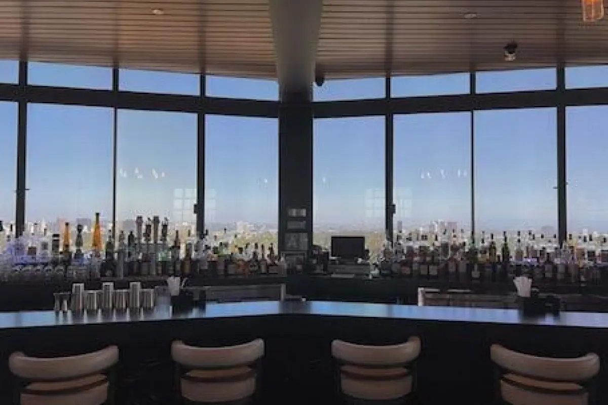 Hotel Angeleno – Affordable hotel in Los Angeles