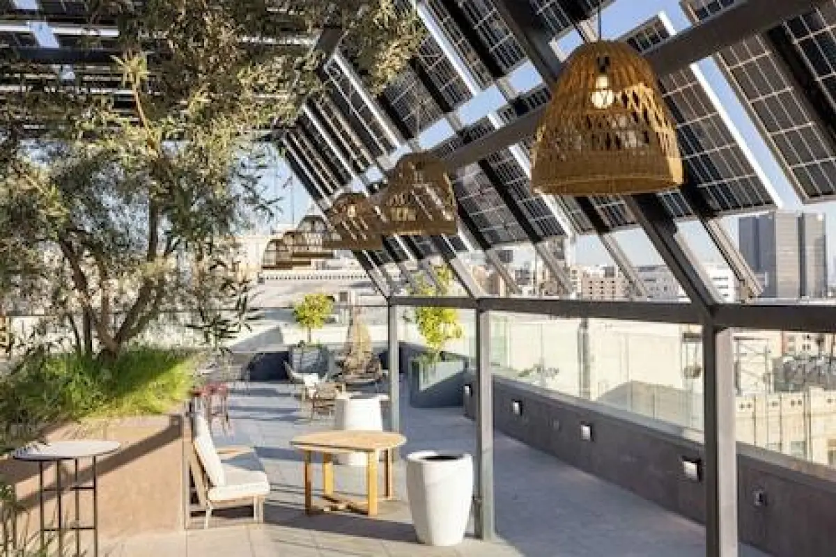 Whisky Hotel  – Affordable hotel in Los Angeles