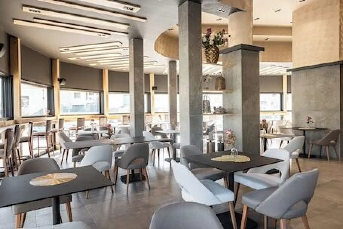 Rise Urban Art Hotel – Affordable hotel in Larnaca