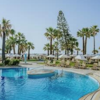 Golden Bay Beach Hotel – Affordable hotel in Pyla