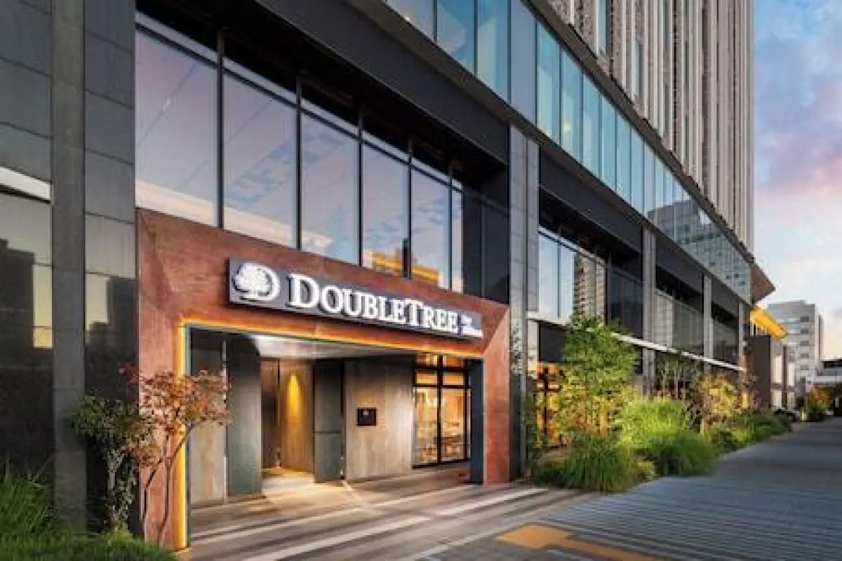 DoubleTree by Hilton Tokyo Ariake – Affordable hotel in Tokyo