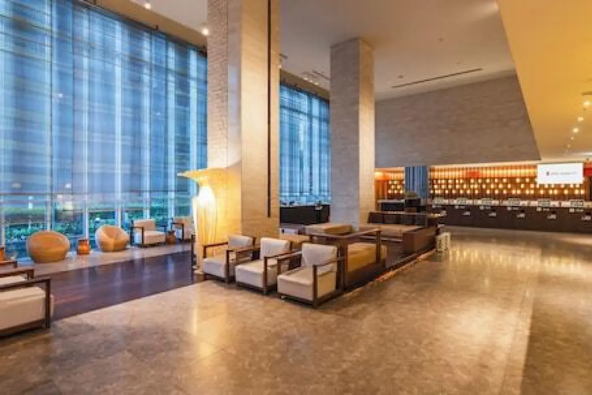 Hotel Sunroute Plaza Shinjuku – Affordable hotel in Tokyo