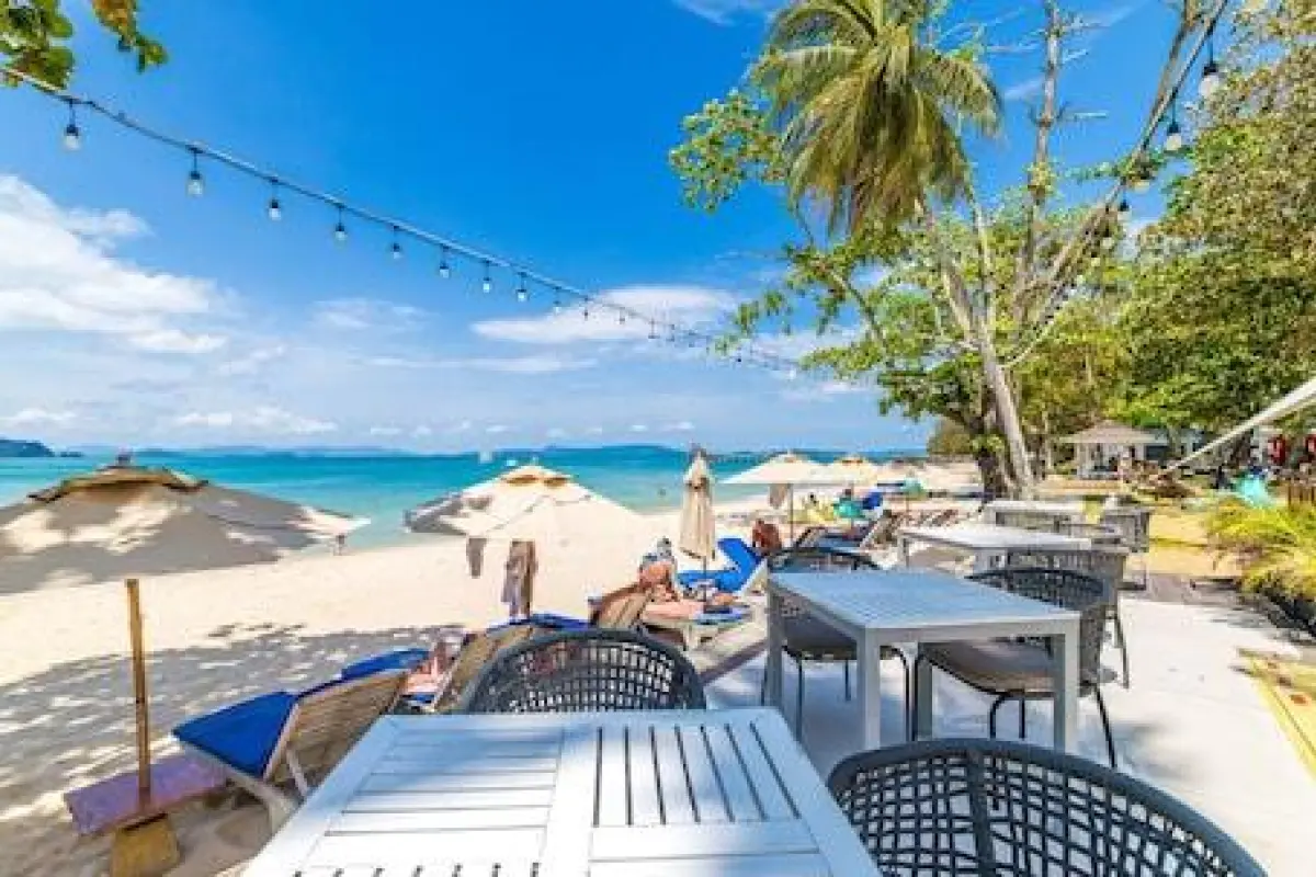 BJ&Radisson SeaView Hotel – Affordable hotel in Ko Yao