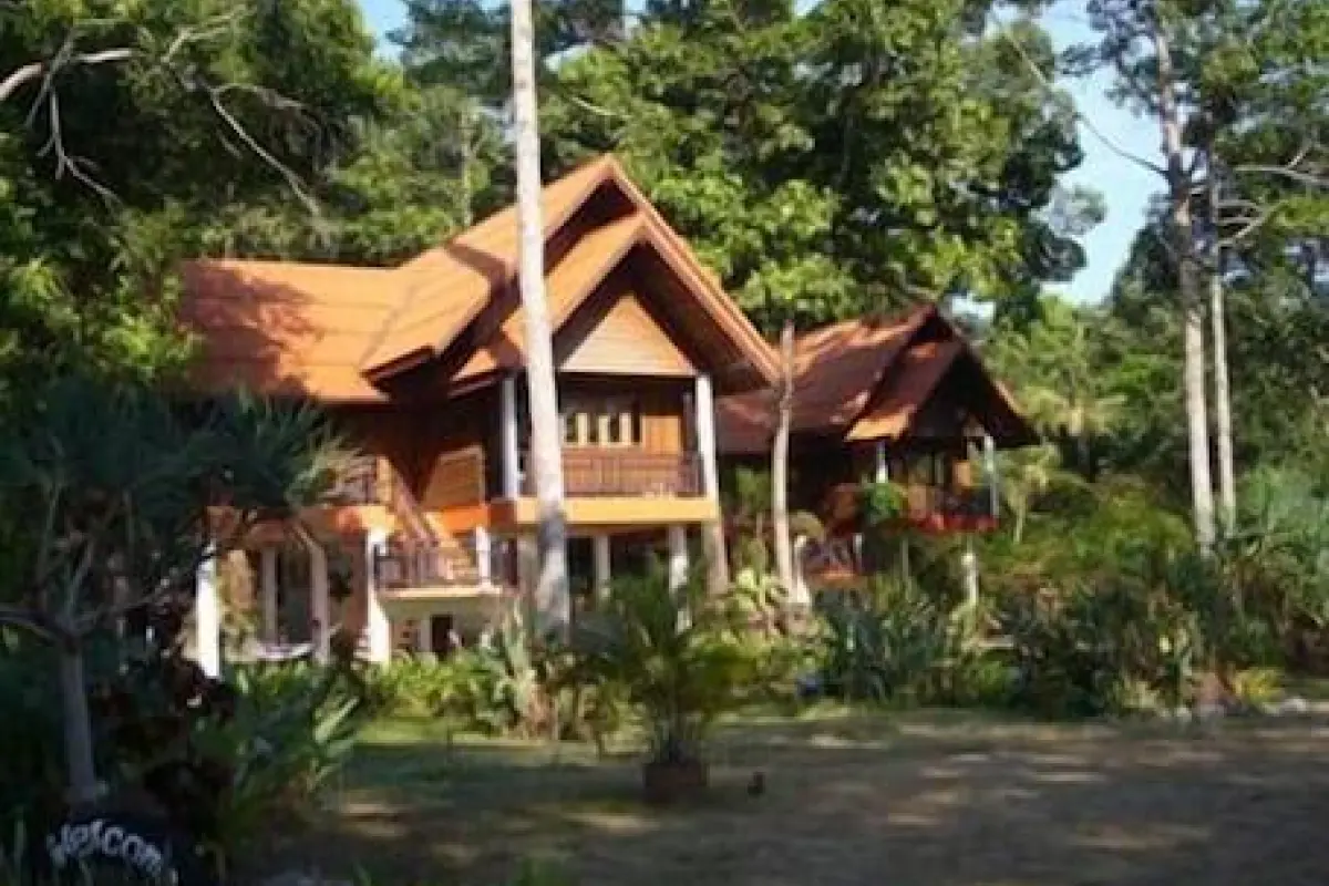 Joy Bungalow – Affordable hotel in Nuea Khlong