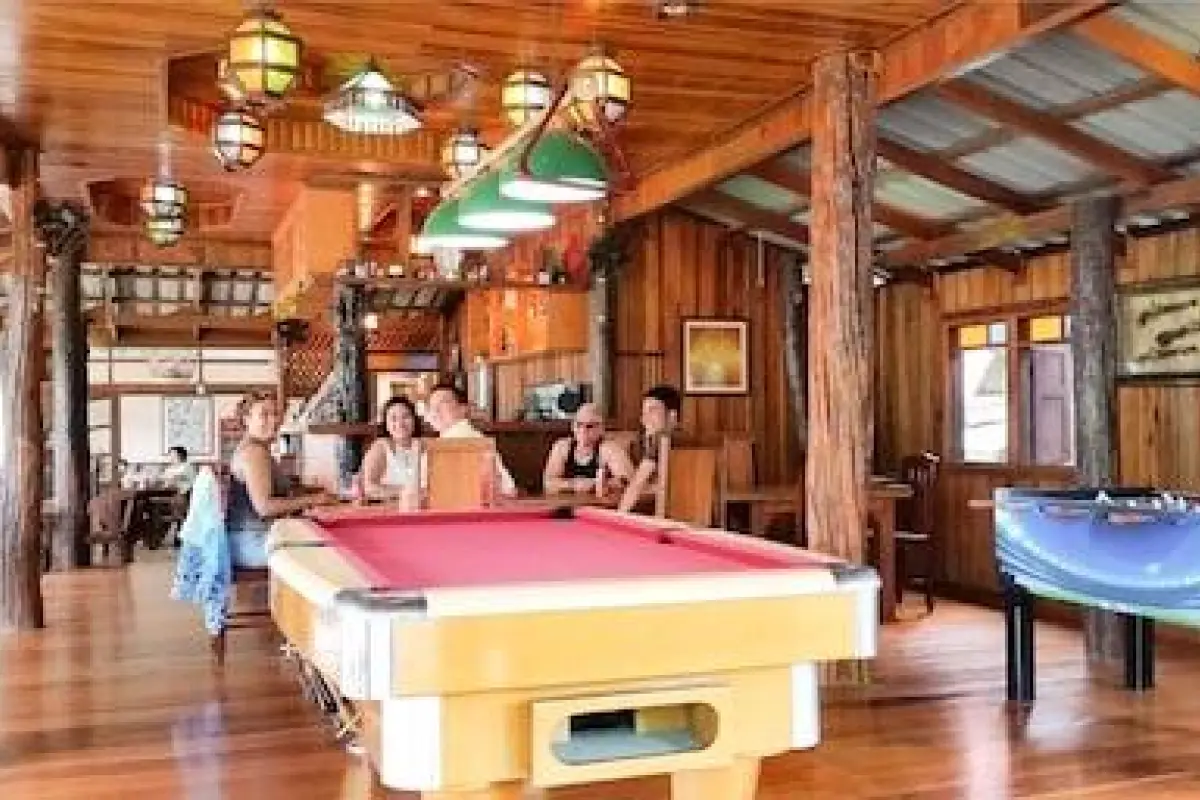 J Holiday Inn – Affordable hotel in Krabi