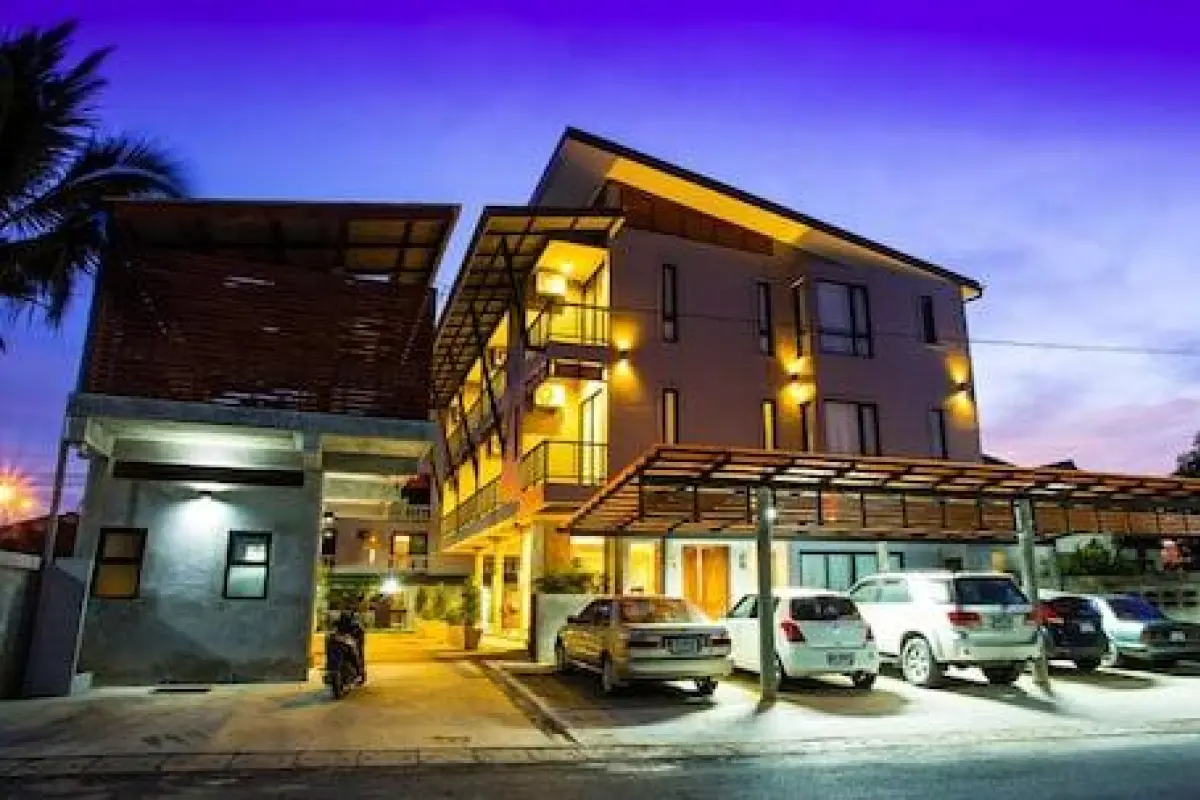 Palmari Boutique Hotel – Affordable hotel in Nuea Khlong