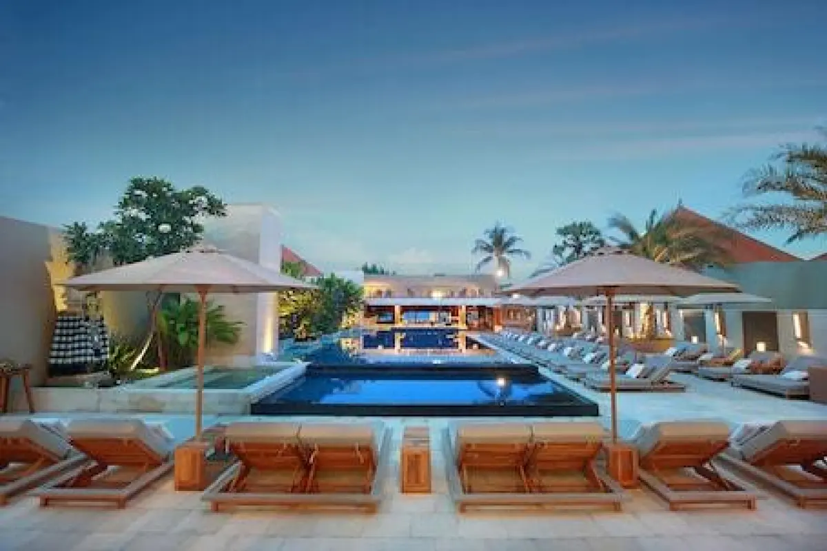 The Bandha Hotel & Suites – Affordable hotel in Legian