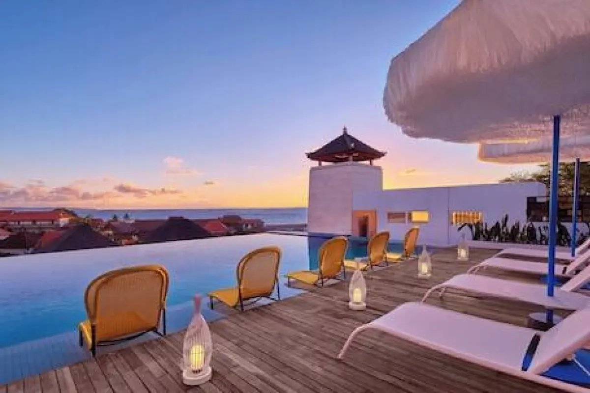 Aloft Bali Seminyak – Affordable hotel in Seminyak