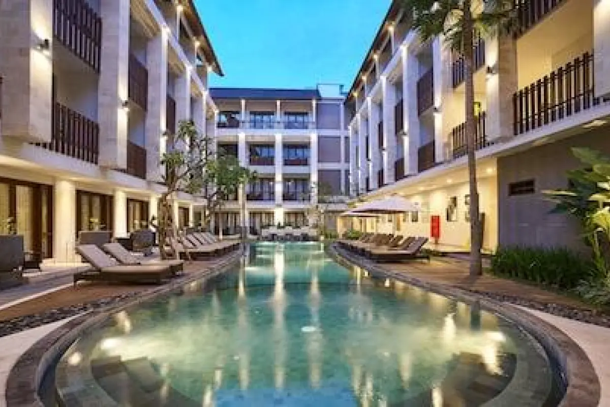 Grand La Walon Hotel – Affordable hotel in Kuta