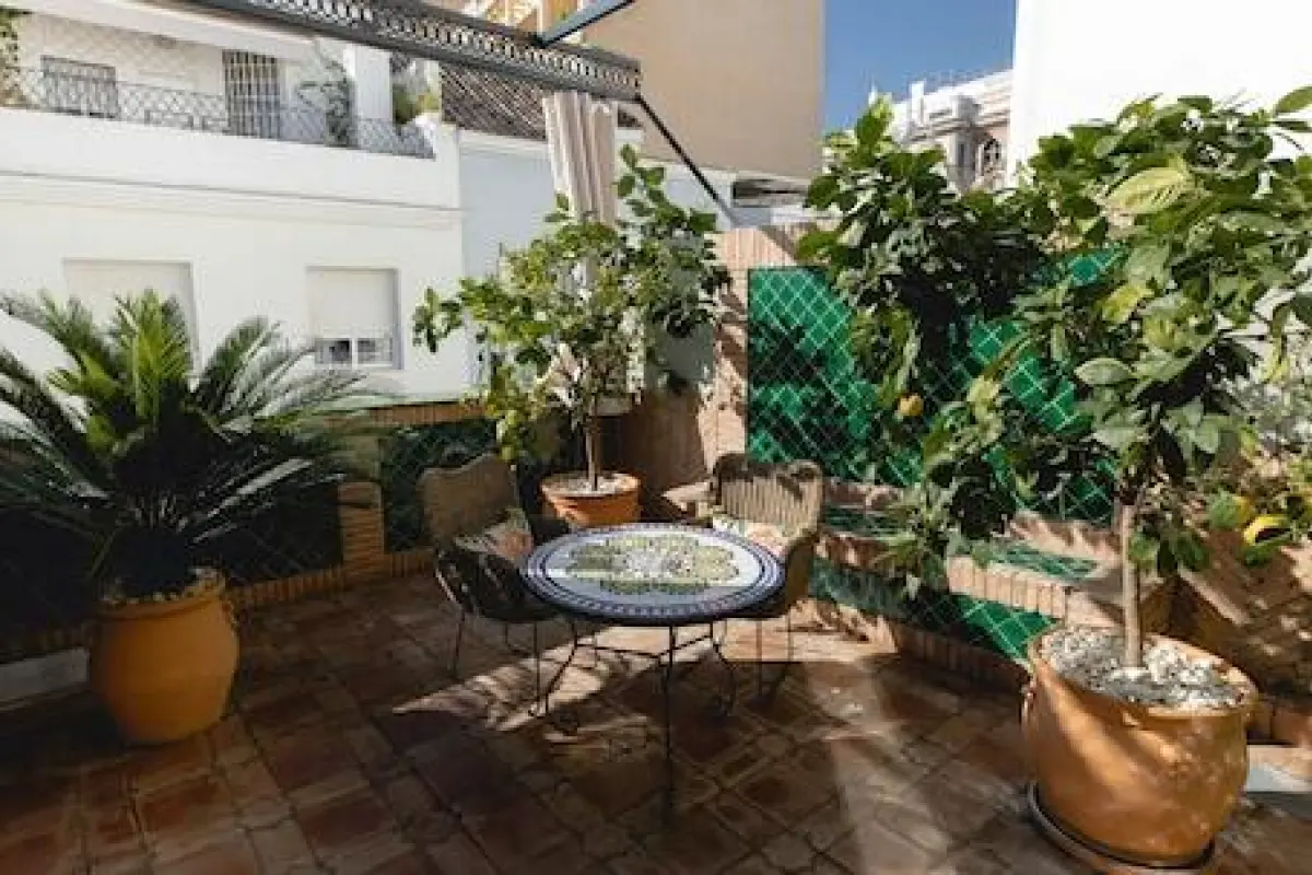 Hotel Gravina 51 – Affordable hotel in Seville