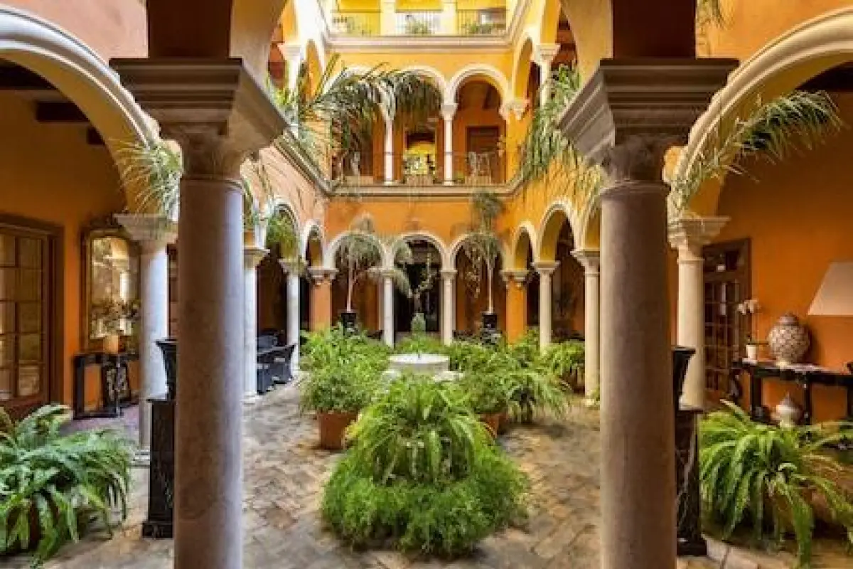Hotel Boutique Casa del Poeta Sevilla – Affordable hotel in Seville