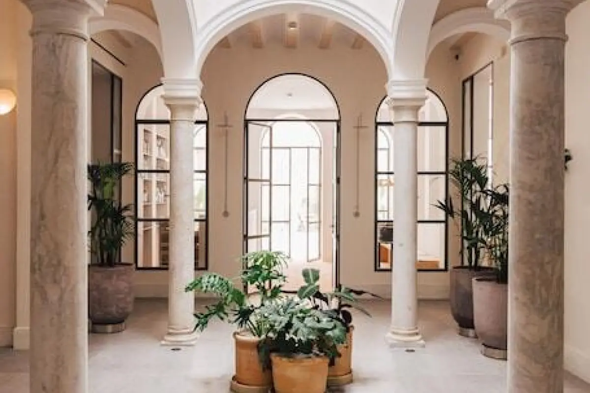 Plácido y Grata – Affordable hotel in Seville