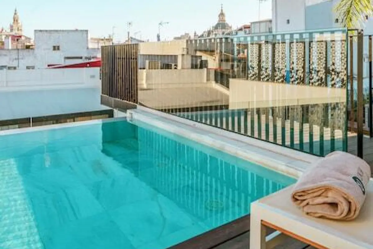 Hotel Vincci Selección Unuk 5* GL – Affordable hotel in Seville