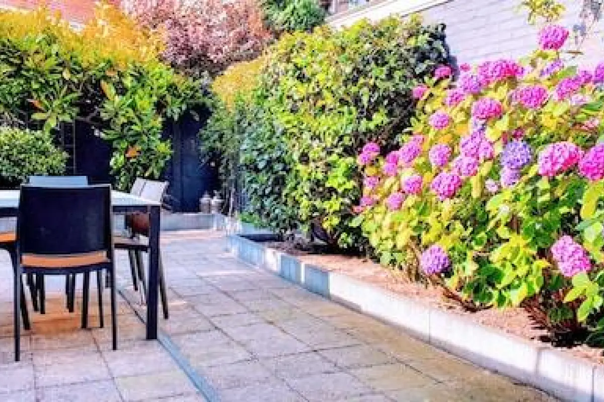 Residenz Stadslogement – Affordable hotel in The Hague