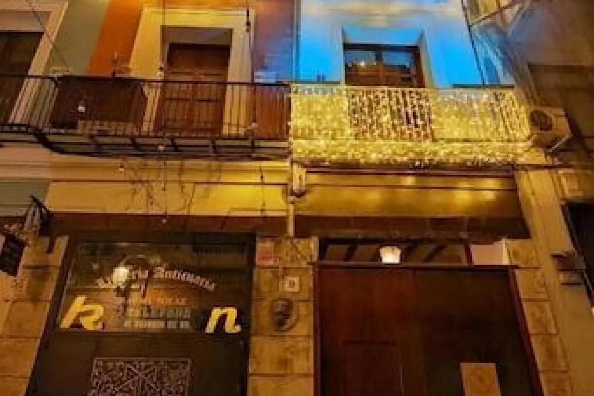 Catalina Suites Hotel – Affordable hotel in València