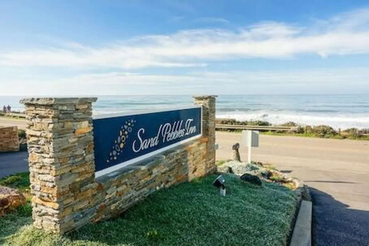 Sand Pebbles Inn – Affordable hotel in Cambria