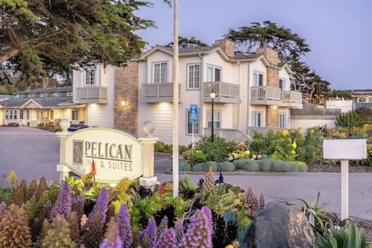 Pelican Inn & Suites – Affordable hotel in Cambria