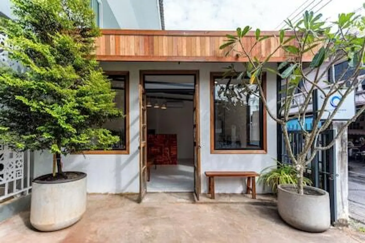 Comfy Corner Hotel – Affordable hotel in Chiang Mai