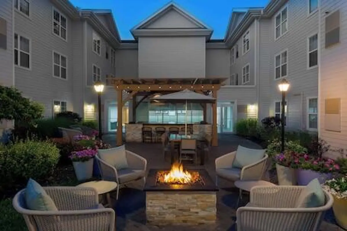 Homewood Suites by Hilton Buffalo Airport – Affordable hotel in Buffalo