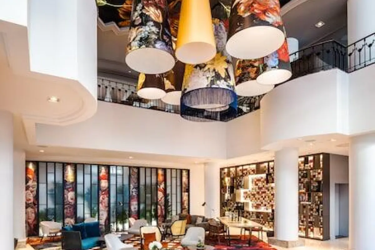 Renaissance Brussels Hotel – Affordable hotel in Brussels