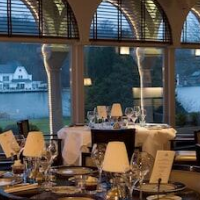 Martin's Château du Lac – Affordable hotel in Rixensart