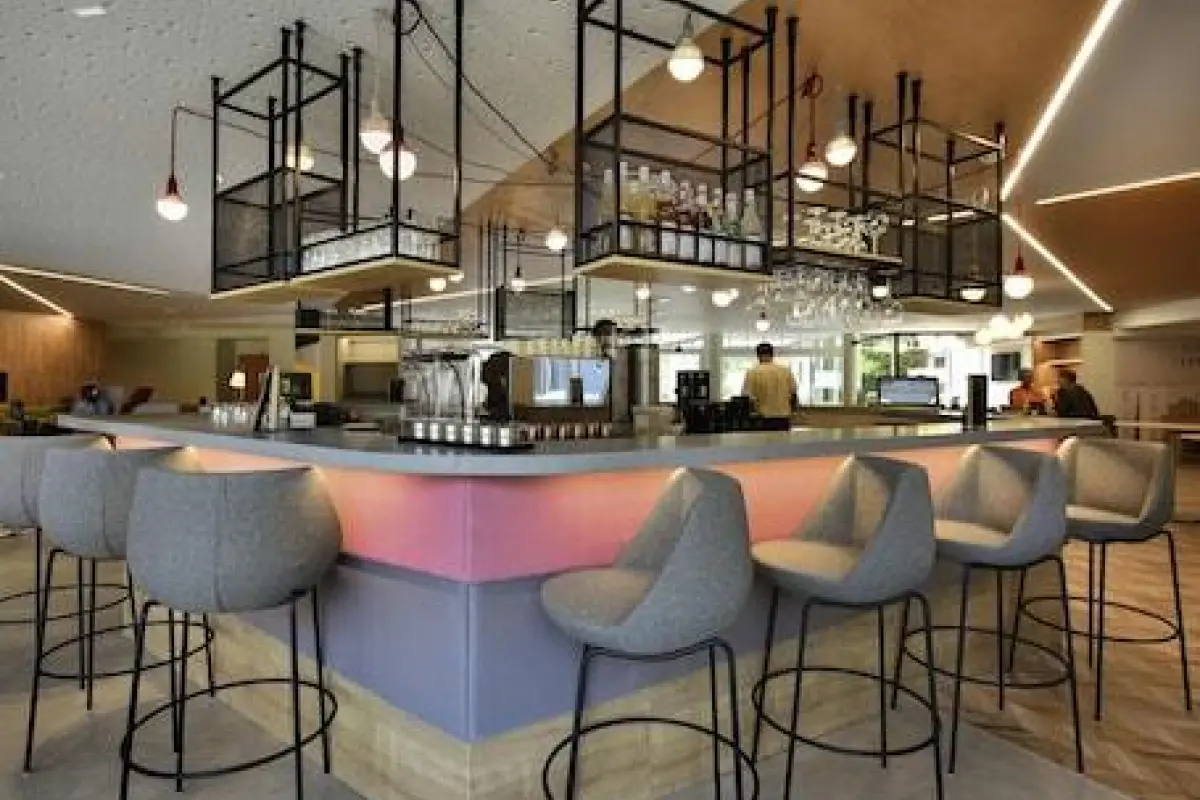 Novotel Wavre Brussels East Hotel – Affordable hotel in Wavre