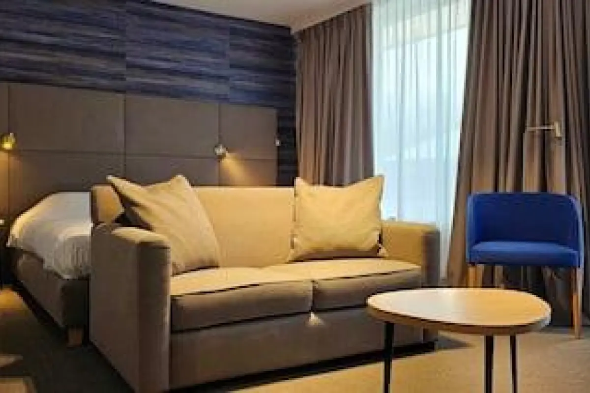 Hotel Les 3 Clés – Affordable hotel in Gembloux