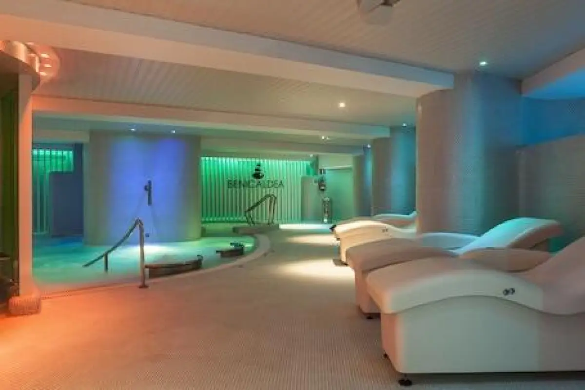 Hotel Ambassador Playa I – Affordable hotel in Benidorm