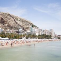 Dormirdcine Alicante – Affordable hotel in Alicante