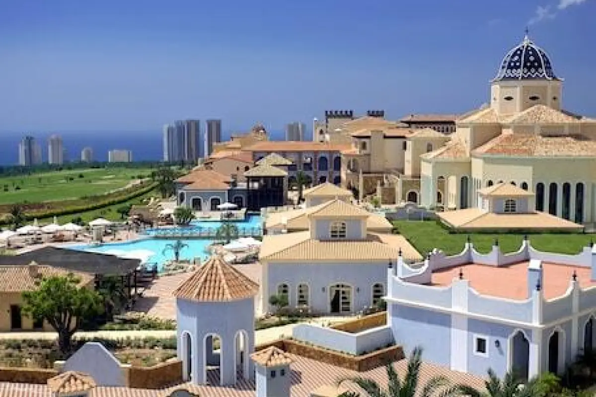 Melia Villaitana – Affordable hotel in Benidorm