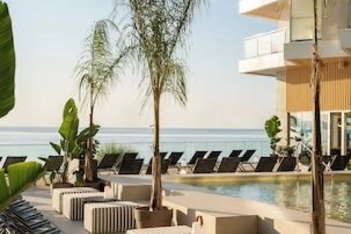 INNSiDE by Meliá Alicante Porta Maris – Affordable hotel in Alicante