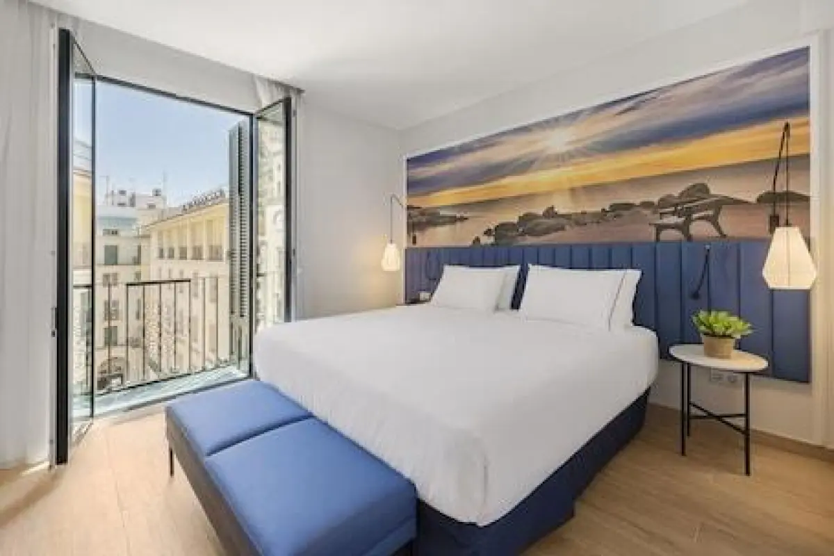 Eurostars Mediterranea Plaza – Affordable hotel in Alicante
