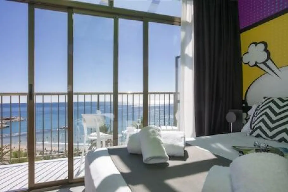 Casual Pop Art Hotel – Affordable hotel in Benidorm