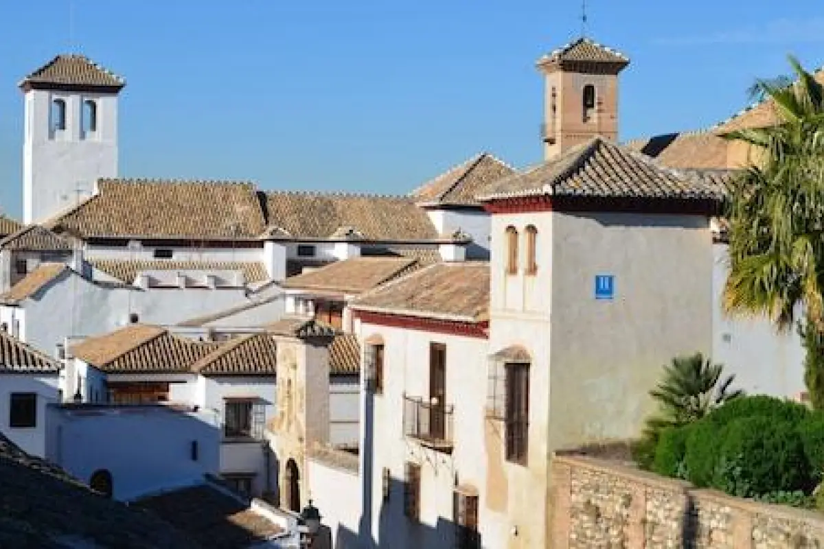 Santa Isabel la Real Hotel – Affordable hotel in Granada
