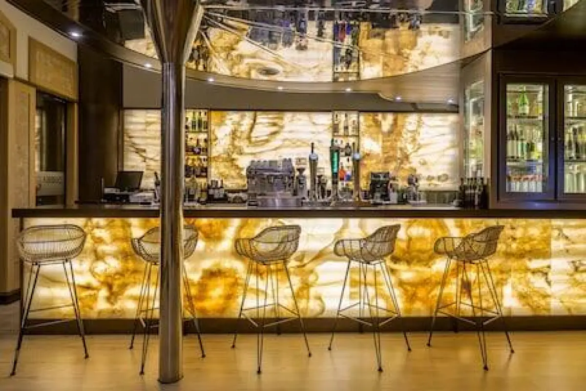 Saray Hotel – Affordable hotel in Granada