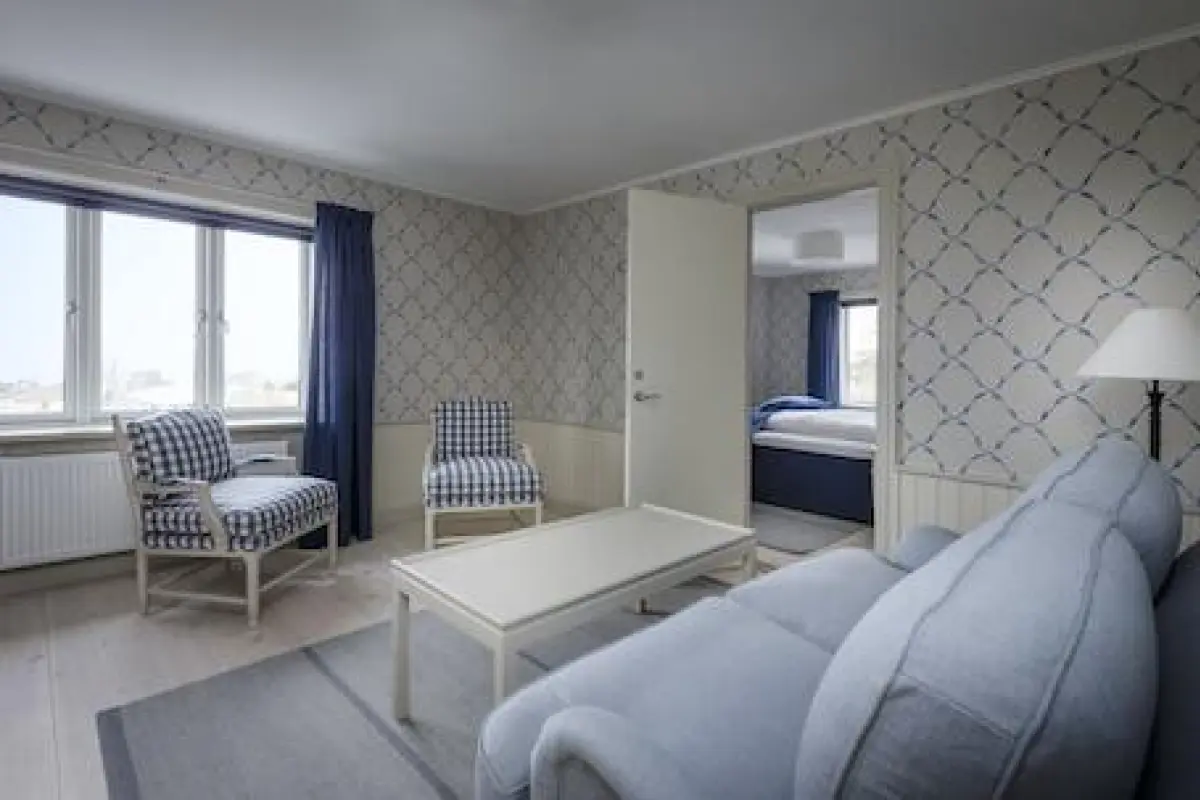 Hotel Bretagne – Affordable hotel in Hornbaek
