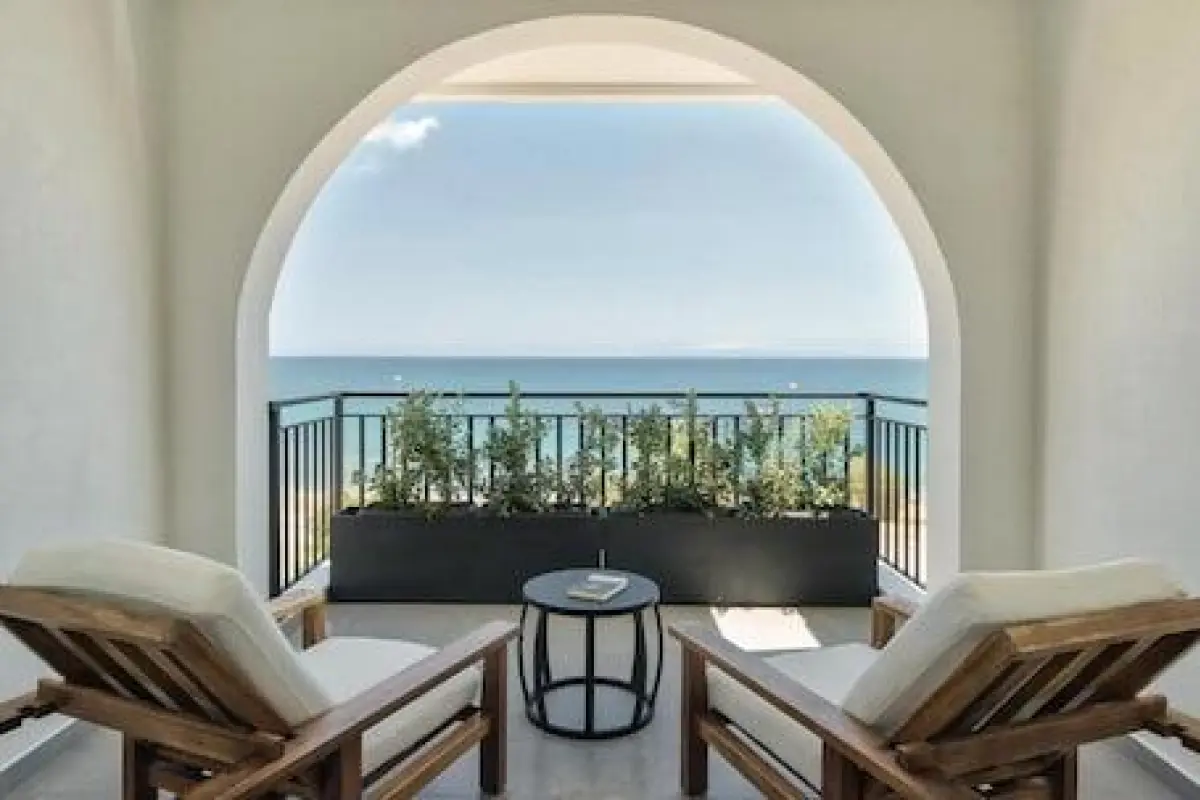 Bitzaro Boutique Hotel – Affordable hotel in Zakynthos