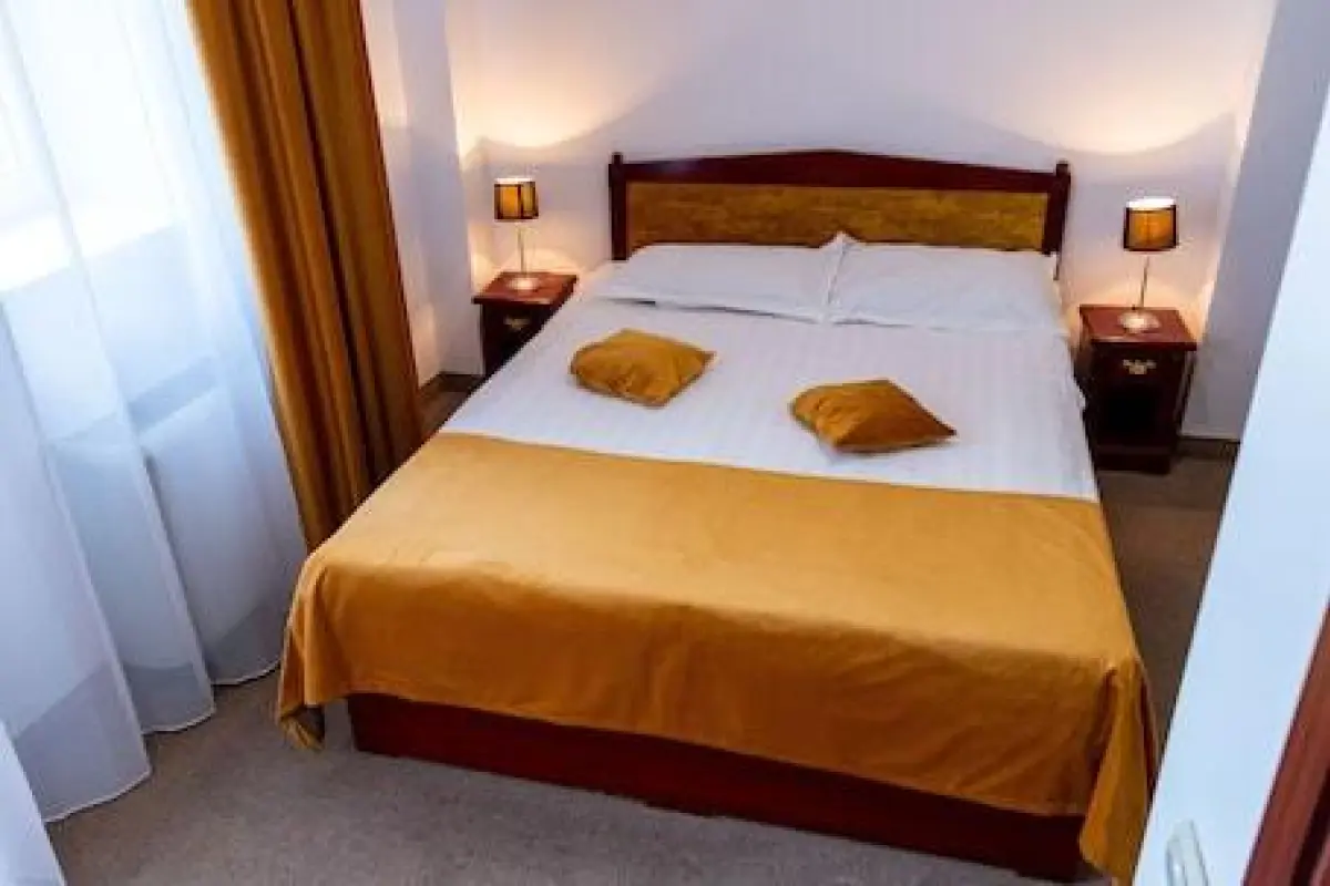 Hotel Cantemir – Affordable hotel in Bucharest