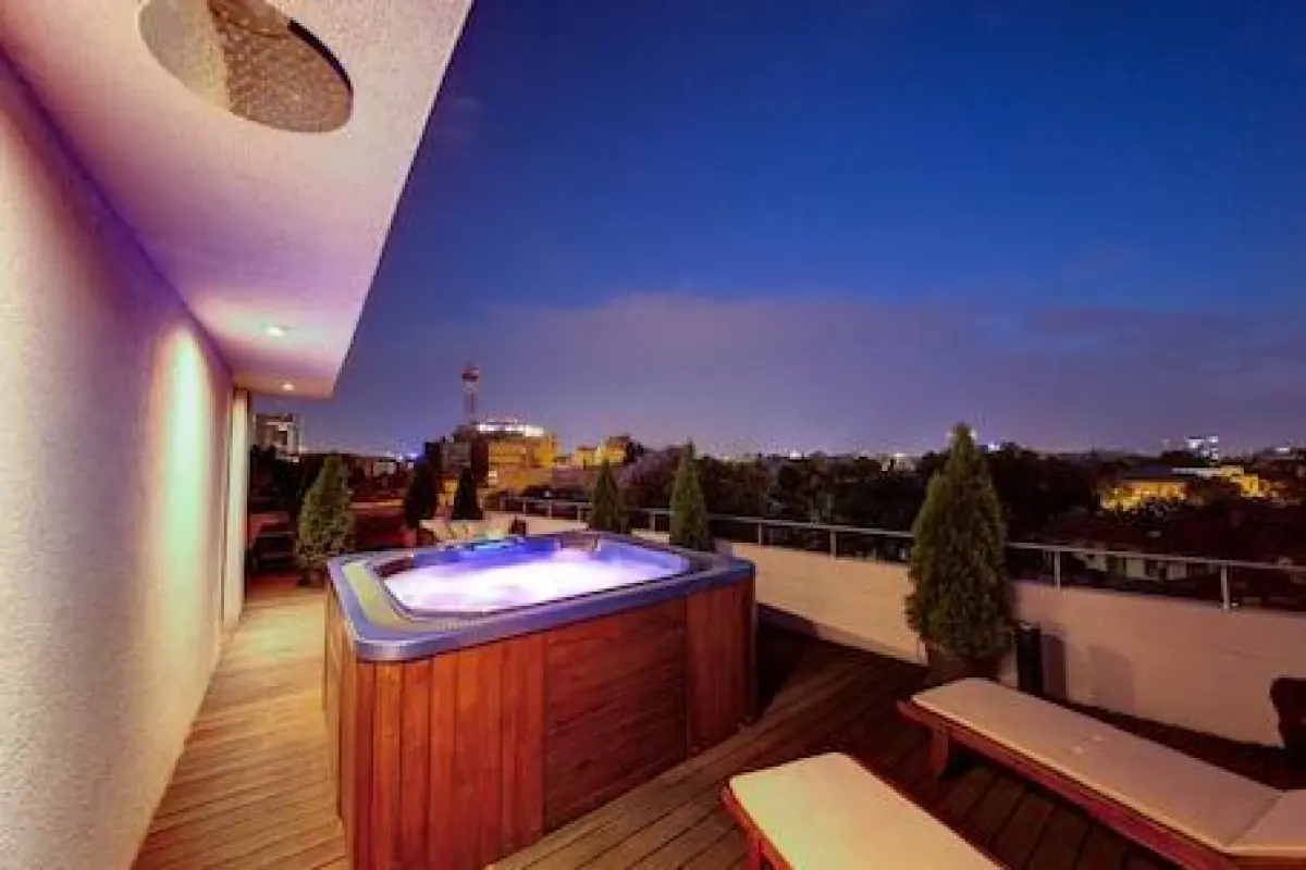 Sarroglia – Affordable hotel in Bucharest