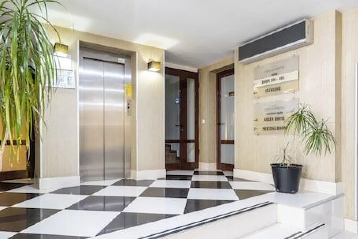 Parliament Hotel – Affordable hotel in Bucharest