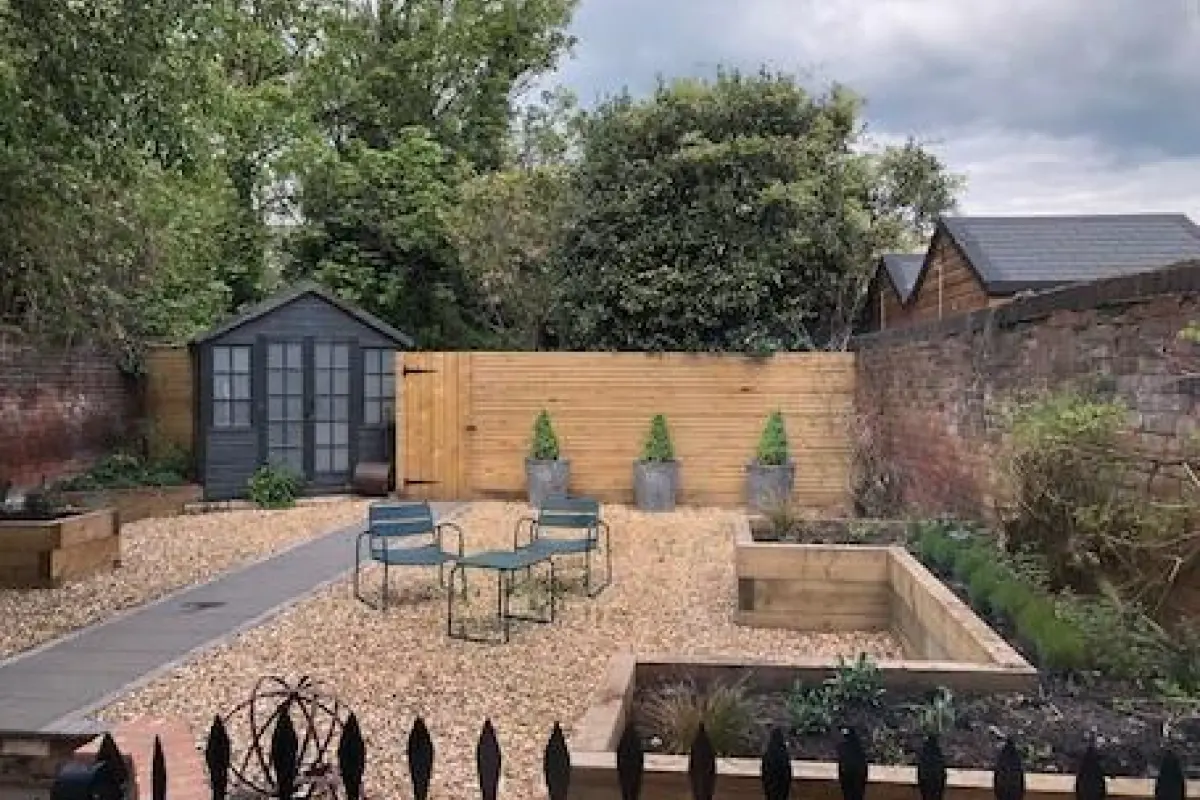 no.12 self check-in apartments – Affordable hotel in Worcester