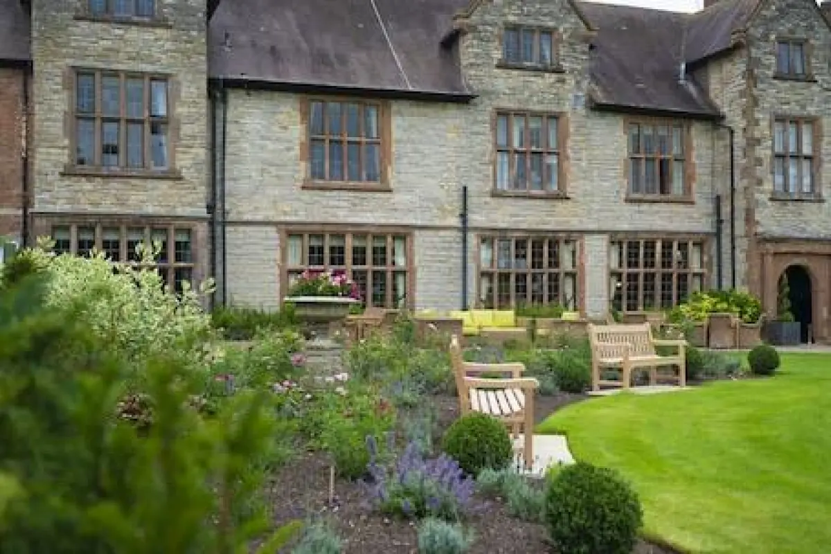 Billesley Manor Hotel & Spa, a Tribute Portfolio Hotel – Affordable hotel in Alcester