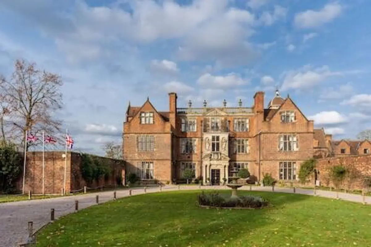 Castle Bromwich Hall, Sure Hotel Collection by Best Western – Affordable hotel in Birmingham