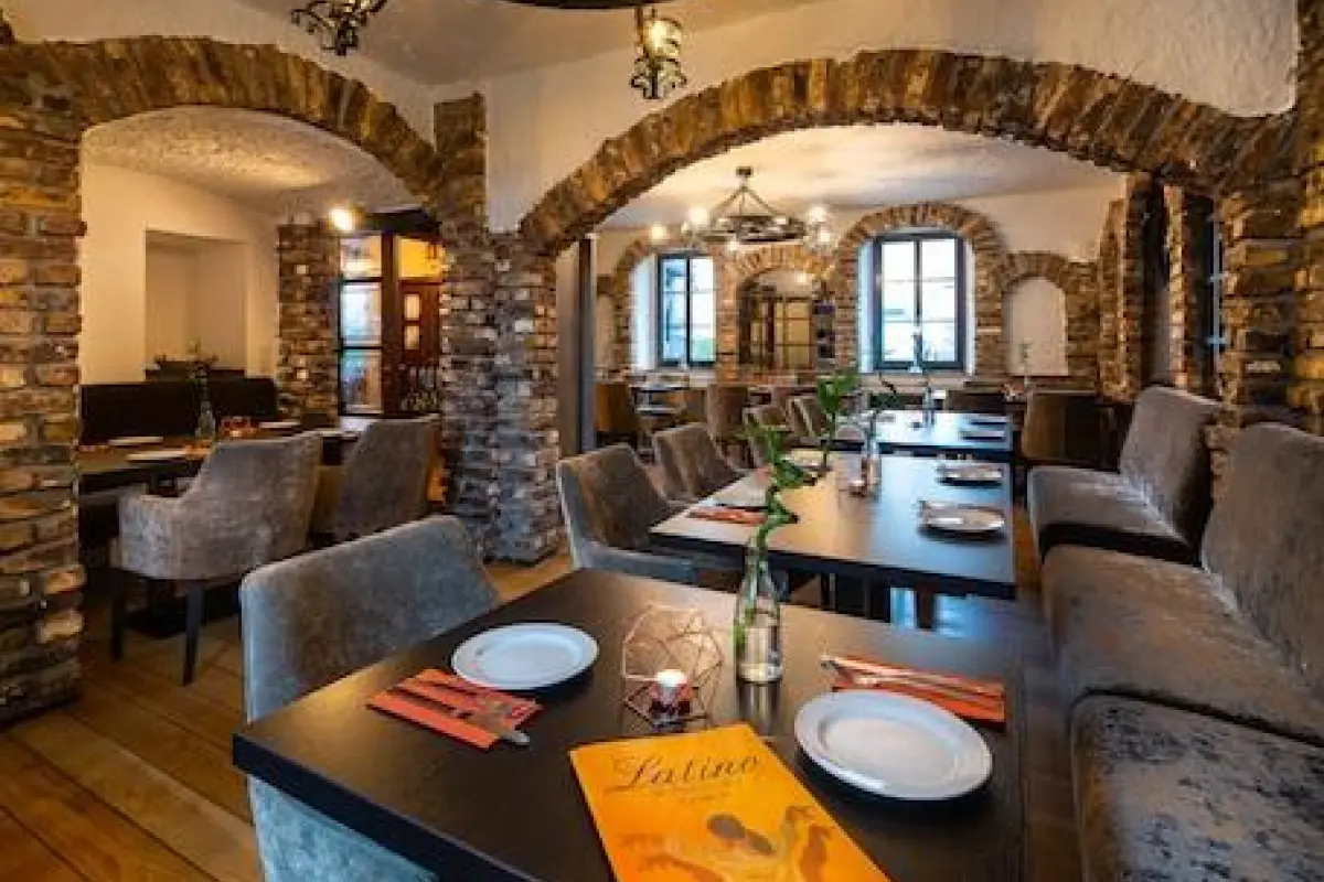 Landhotel Fettehenne – Affordable hotel in Leverkusen