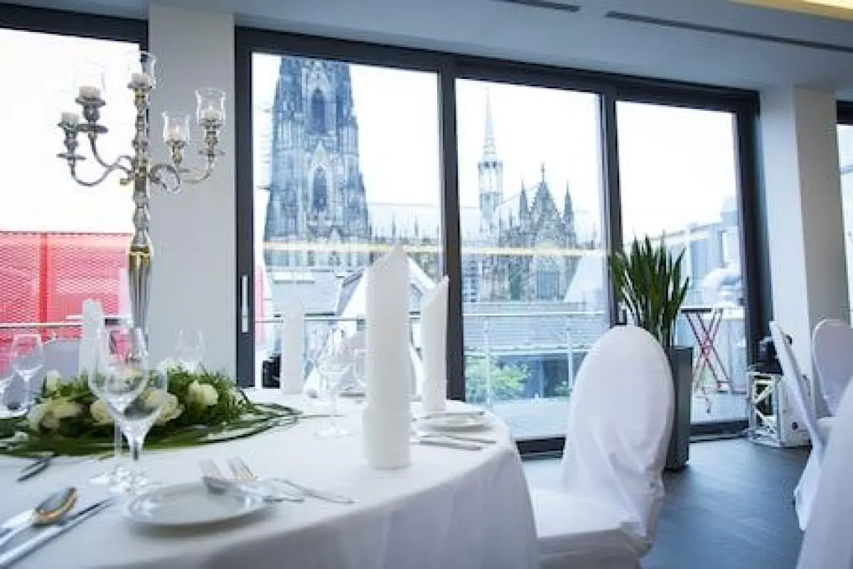 Eden Hotel Früh am Dom – Affordable hotel in Cologne