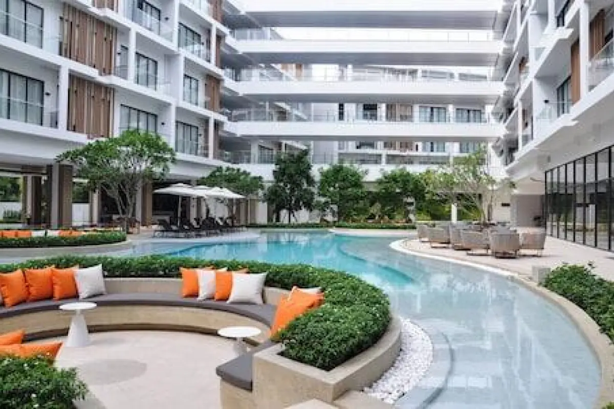 Laya Resort Phuket – Affordable hotel in Choeng Thale