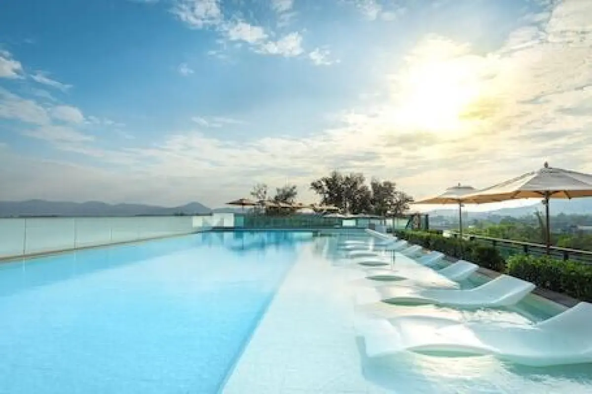 Hilton Garden Inn Phuket, Thailand – Affordable hotel in Choeng Thale